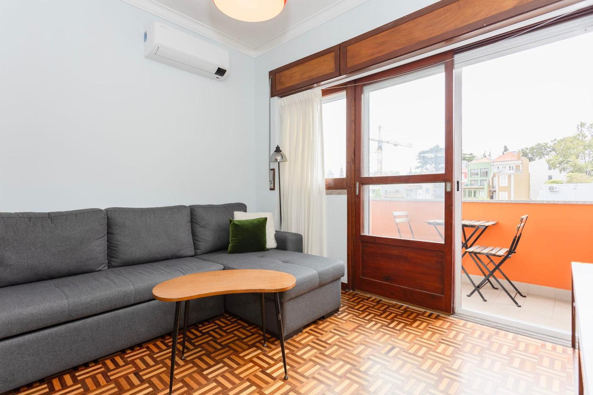 Apartment Liiiving In - Vintage Design Porto
